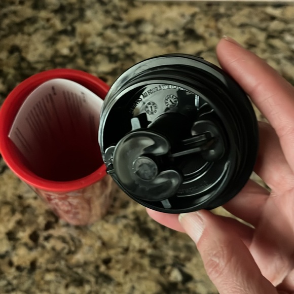 Starbucks NEW Christmas edition 16 ounce plastic Tumbler - Picture 5 of 6